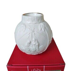 Lenox Ornamental Glow Nativity Votive Candle Holder Porcelain White Porcelain
